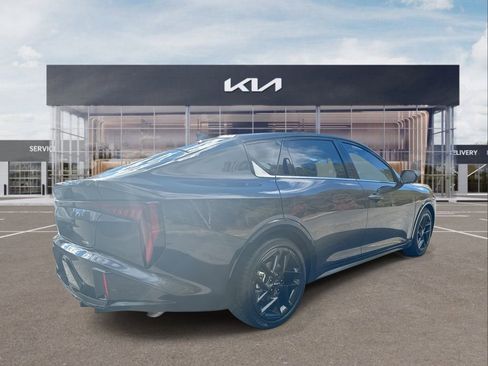 New 2025 Kia K4 GT-Line Turbo image 8