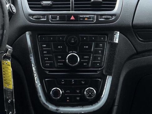 Used 2016 Buick Encore FWD image 17