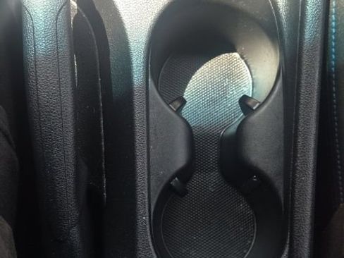 Used 2019 Hyundai Veloster 2.0 FWD image 28