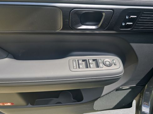 New 2026 Hyundai Santa Fe Calligraphy AWD/4WD image 16