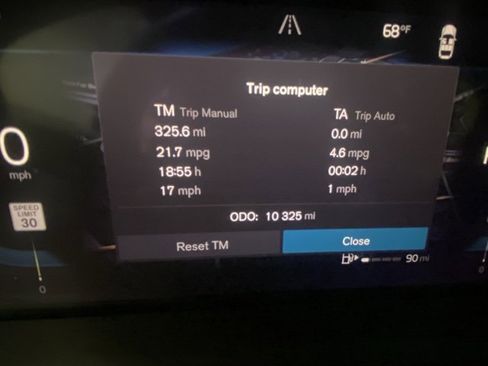 Used 2024 Volvo V60 B5 Cross Country Plus image 17