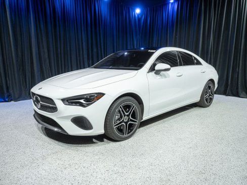 Certified 2026 Mercedes-Benz CLA 250 4MATIC image 1