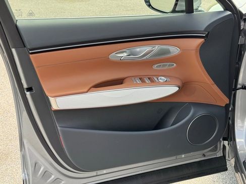 New 2026 Genesis GV70 2.5T Advanced image 25