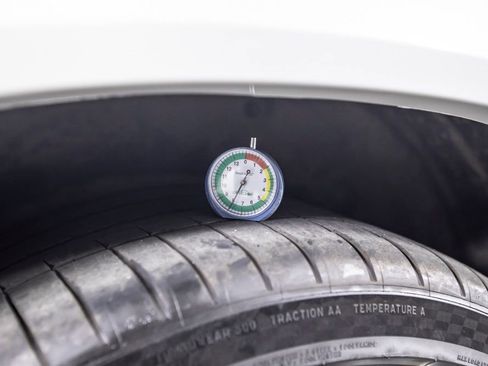 Used 2023 BMW X6 M Competition w/ Competition Package AWD/4WD image 46