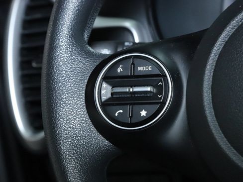 Used 2023 Kia Soul LX FWD image 21
