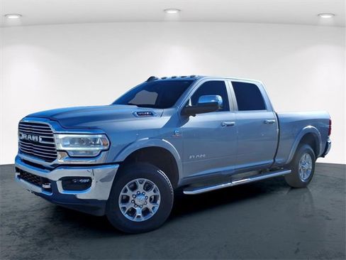 Used 2022 RAM 3500 Laramie image 2