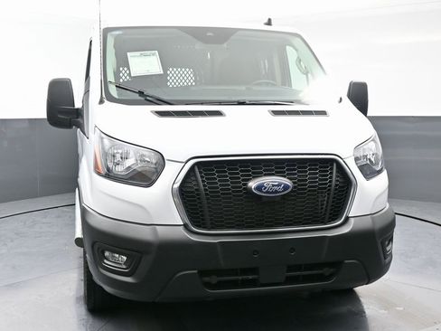 Used 2024 Ford Transit 250 Low Roof w/ Exterior Upgrade Package image 4