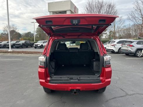 Used 2023 Toyota 4Runner SR5 Premium image 7