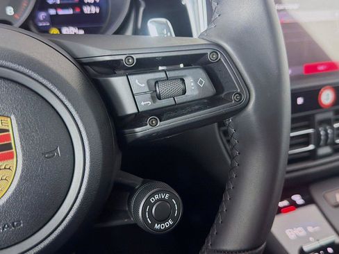 Certified 2026 Porsche Macan Turbo AWD/4WD image 14