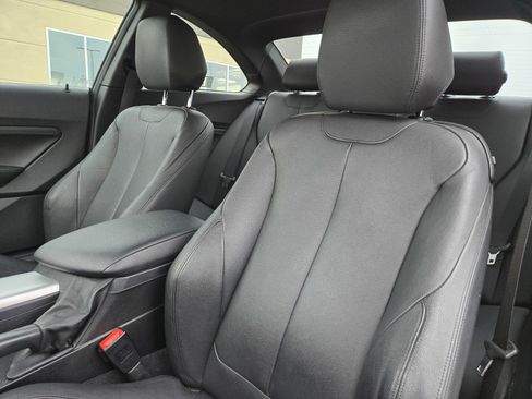 Used 2016 BMW M235i Coupe image 14