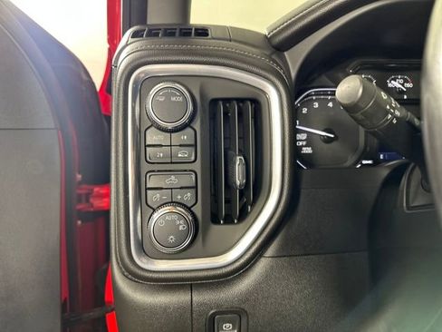 Used 2022 GMC Sierra 1500 SLE image 19