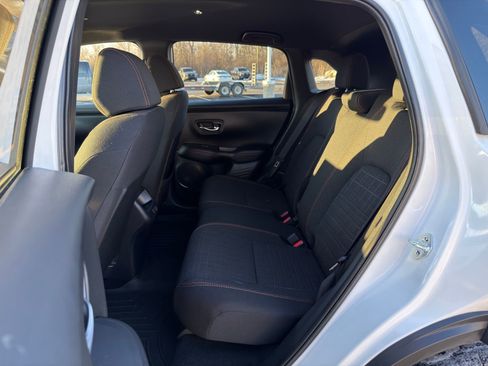 Used 2025 Honda HR-V Sport image 23