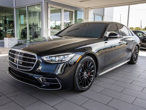 Used 2023 Mercedes-Benz S 580 4MATIC Sedan image 11