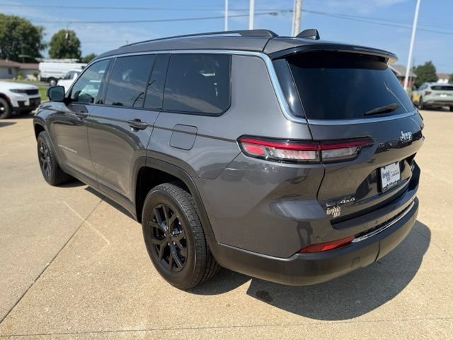 Used 2022 Jeep Grand Cherokee L Limited w/ Trailer Tow Group (B) AWD/4WD image 4