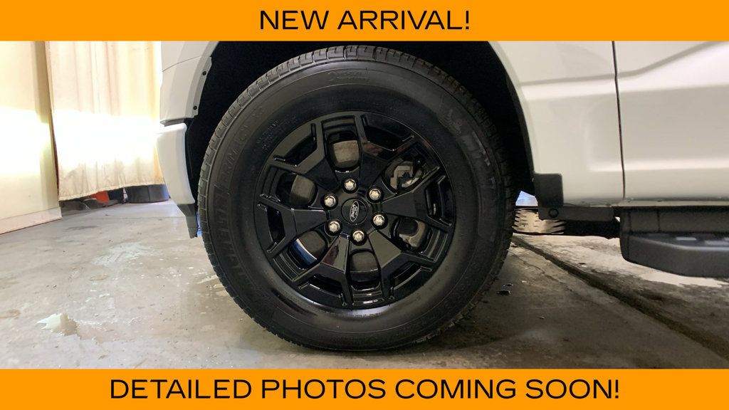 Used 2025 Ford F150 Lightning XLT AWD/4WD image 43