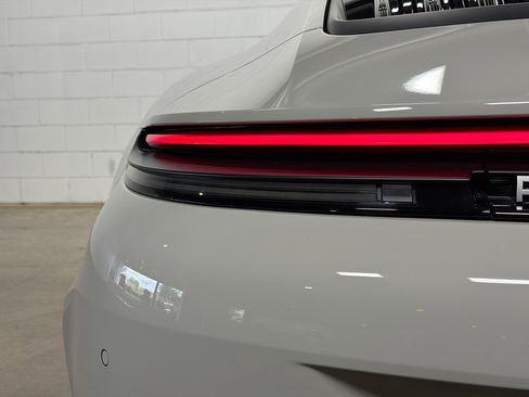 Certified 2025 Porsche 911 Carrera RWD image 11