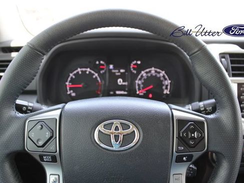 Used 2021 Toyota 4Runner SR5 Premium w/ Moonroof Package RWD image 25