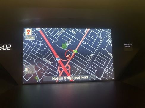 Used 2014 Acura RLX image 25