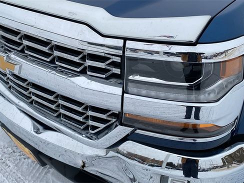 Used 2016 Chevrolet Silverado 1500 LT w/ All Star Edition image 9