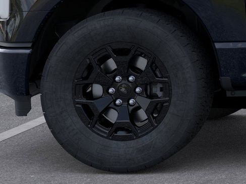 New 2025 Ford F150 Lightning XLT AWD/4WD image 19