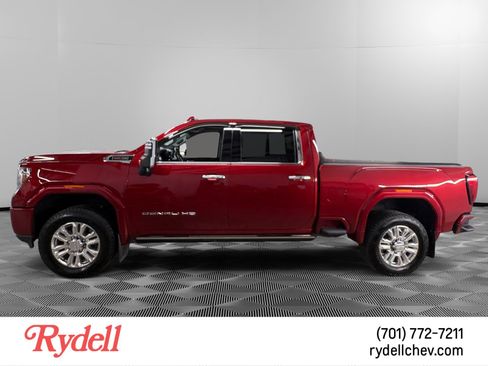 Used 2022 GMC Sierra 2500 Denali w/ Denali Ultimate Package AWD/4WD image 2