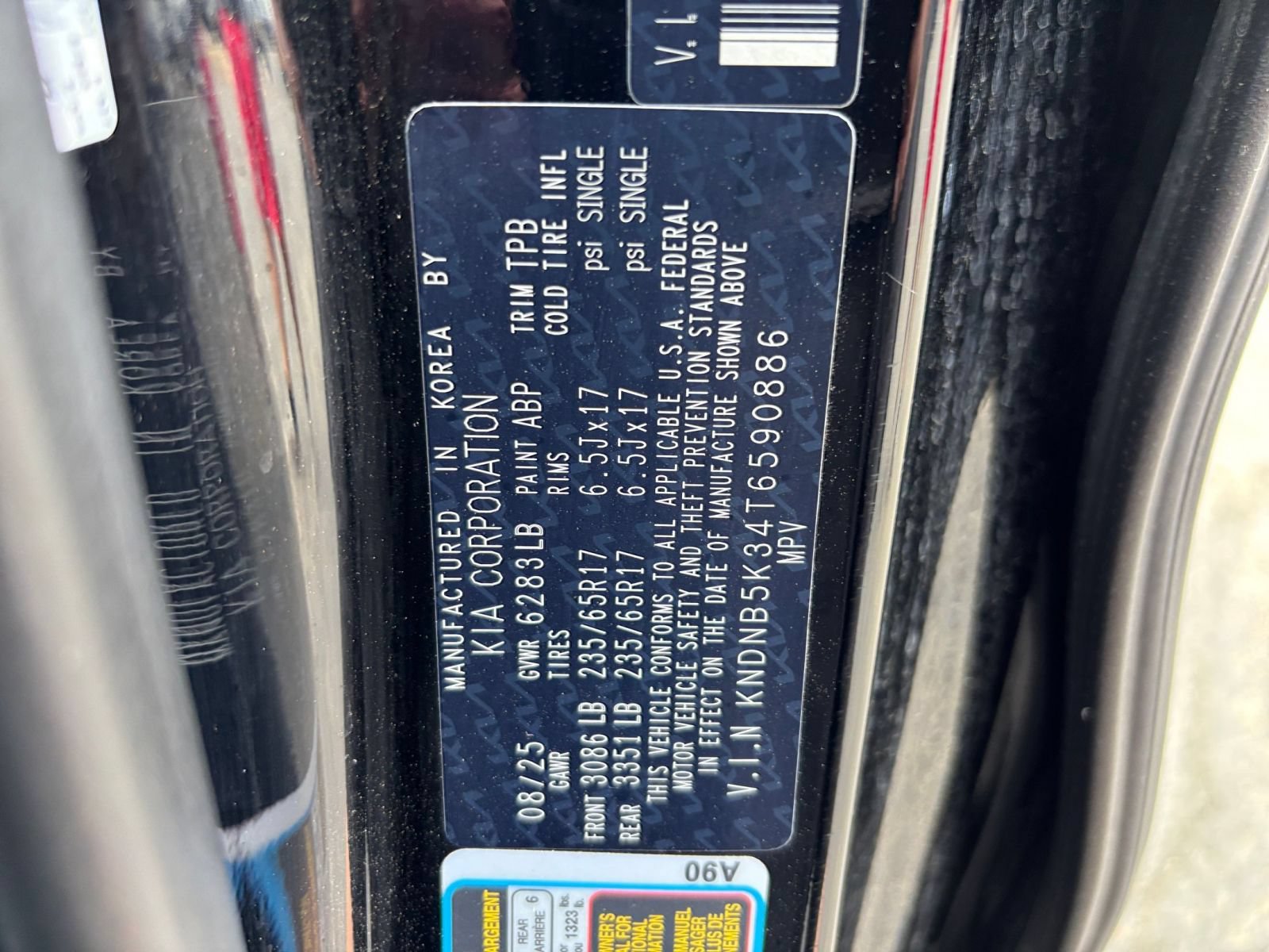 Used 2026 Kia Carnival FWD image 31