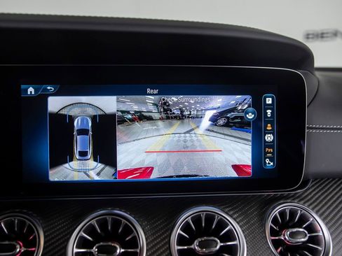 Used 2024 Mercedes-Benz AMG GT 63 image 33