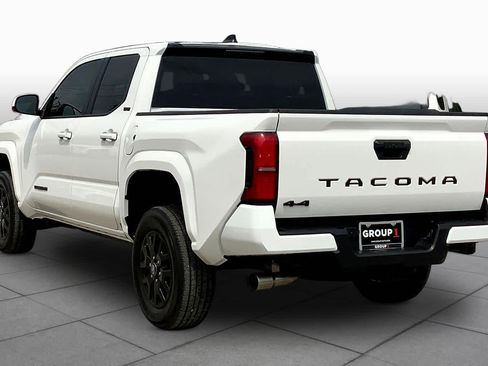 Used 2026 Toyota Tacoma SR5 image 12