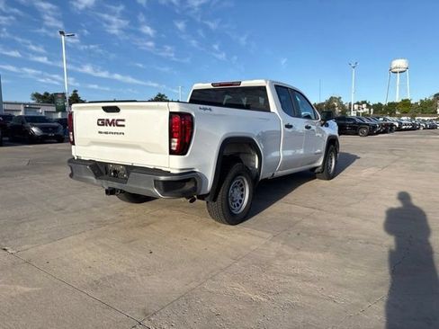 Used 2023 GMC Sierra 1500 Pro w/ Pro Value Package AWD/4WD image 5