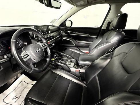 Used 2021 Kia Telluride S FWD image 11