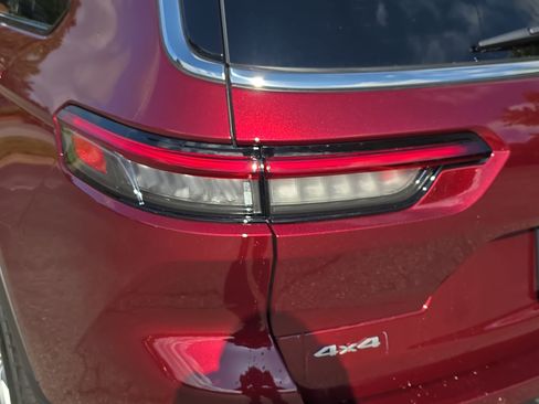 New 2026 Jeep Grand Cherokee L Laredo AWD/4WD image 31