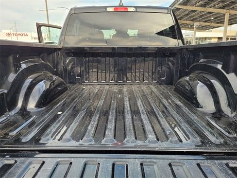 Used 2023 RAM 1500 Limited w/ Trailer Tow Group image 19