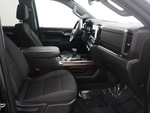 Used 2023 GMC Sierra 1500 Elevation w/ X31 Off-Road Package image 13