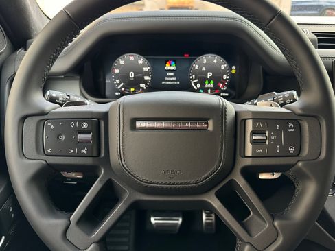 New 2026 Land Rover Defender 130 V8 image 21