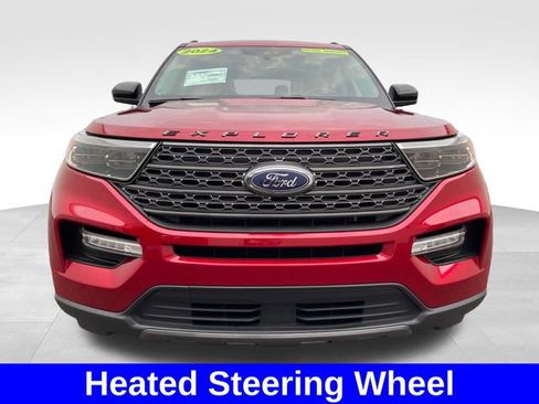 Used 2024 Ford Explorer XLT w/ Equipment Group 202A AWD/4WD image 8