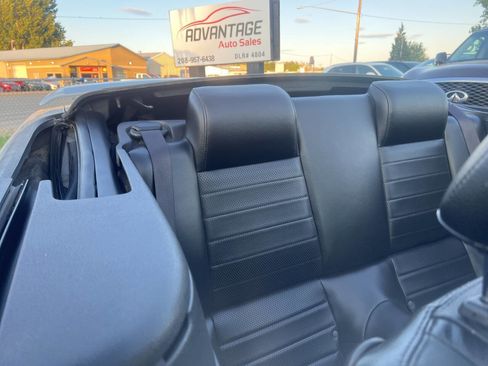 Used 2006 Ford Mustang GT image 15