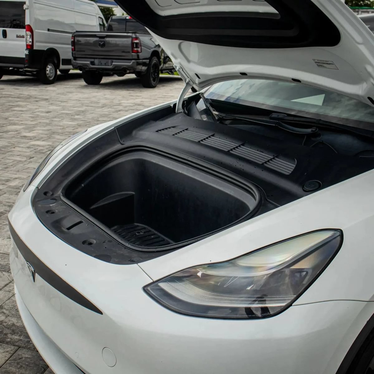 Used 2022 Tesla Model Y Performance AWD/4WD image 35