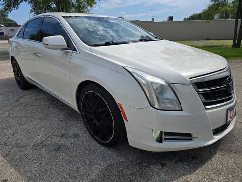 Used 2014 Cadillac XTS Platinum AWD/4WD image 3