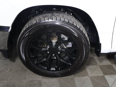 Used 2023 RAM 1500 Big Horn image 14