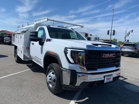 New 2026 GMC Sierra 3500 Pro w/ Convenience Package AWD/4WD image 4