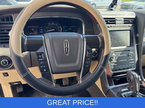 Used 2015 Lincoln Navigator L 4WD w/ Equipment Group 101A Reserve image 14