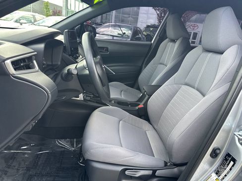 Used 2025 Toyota Corolla Cross AWD Hybrid image 12