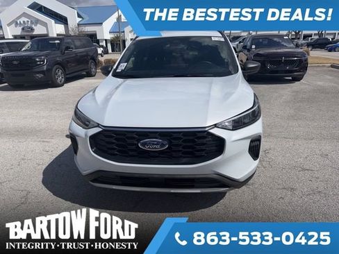 Used 2025 Ford Escape ST-Line w/ Tech Pack #1 image 2
