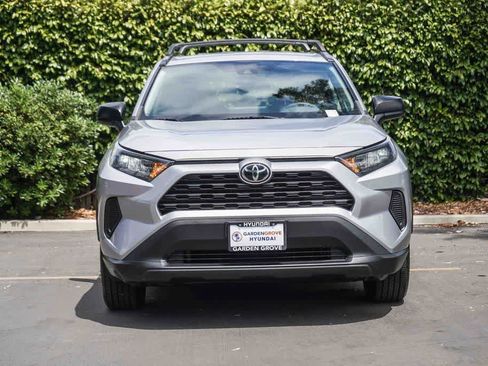 Used 2021 Toyota RAV4 LE w/ Carpet Mat Package (TMS) FWD image 2