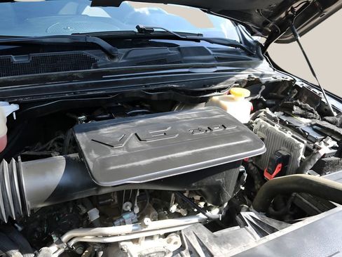 Used 2023 RAM 1500 Lone Star AWD/4WD image 9