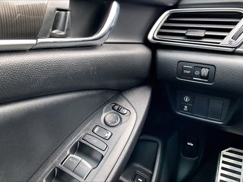 Used 2021 Honda Accord Sport image 36