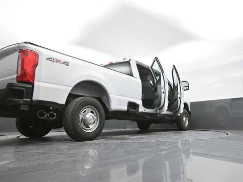 Used 2023 Ford F350 XL w/ Snow Plow Prep Package image 45