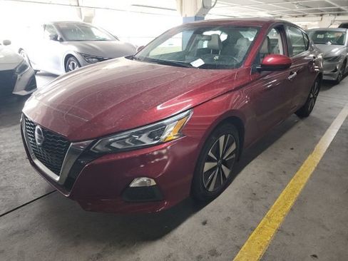 Used 2021 Nissan Altima 2.5 SV FWD image 5
