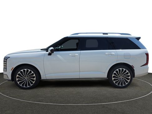 Certified 2026 Hyundai Palisade Calligraphy AWD/4WD image 2