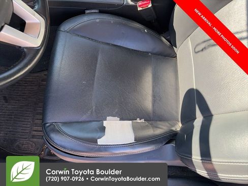 Used 2016 Subaru Outback 3.6R Limited image 10